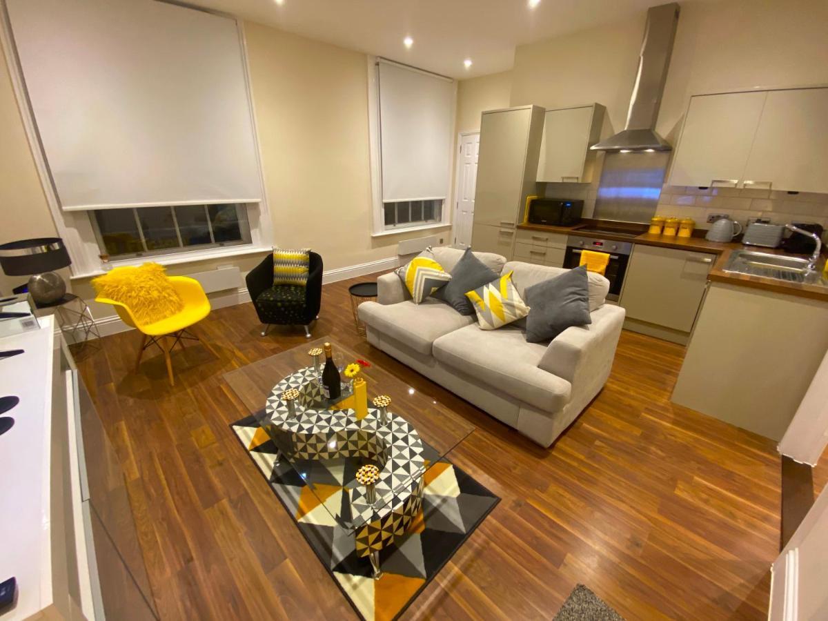 Deluxe High Street Apartment Canterbury Exterior foto